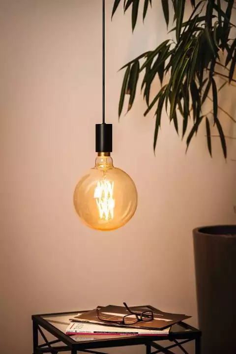 Лампа светодиодная филаментная диммируемая E27 8W 2100К янтарь 11687