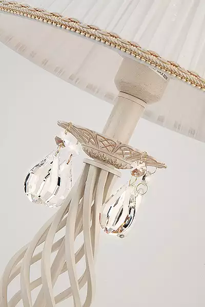 Настольная лампа декоративная Eurosvet Amelia 10054/1 белый с золотом/прозрачный хрусталь Strotskis