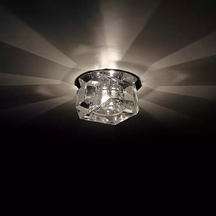 Встраиваемый светильник Lightstar Romb 004060